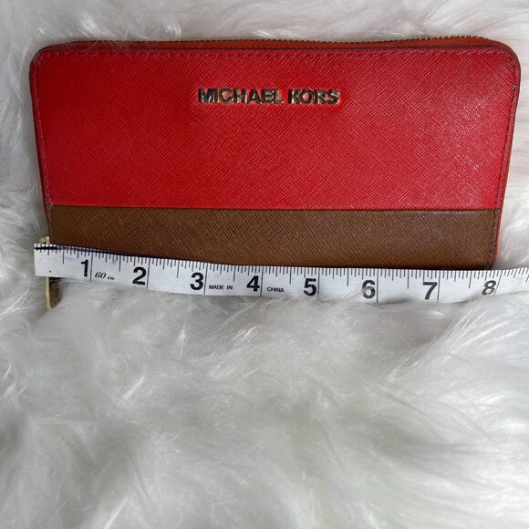 Michael Kors Jet Set ZA Continental Leather Zip wallet - Picture 15 of 16